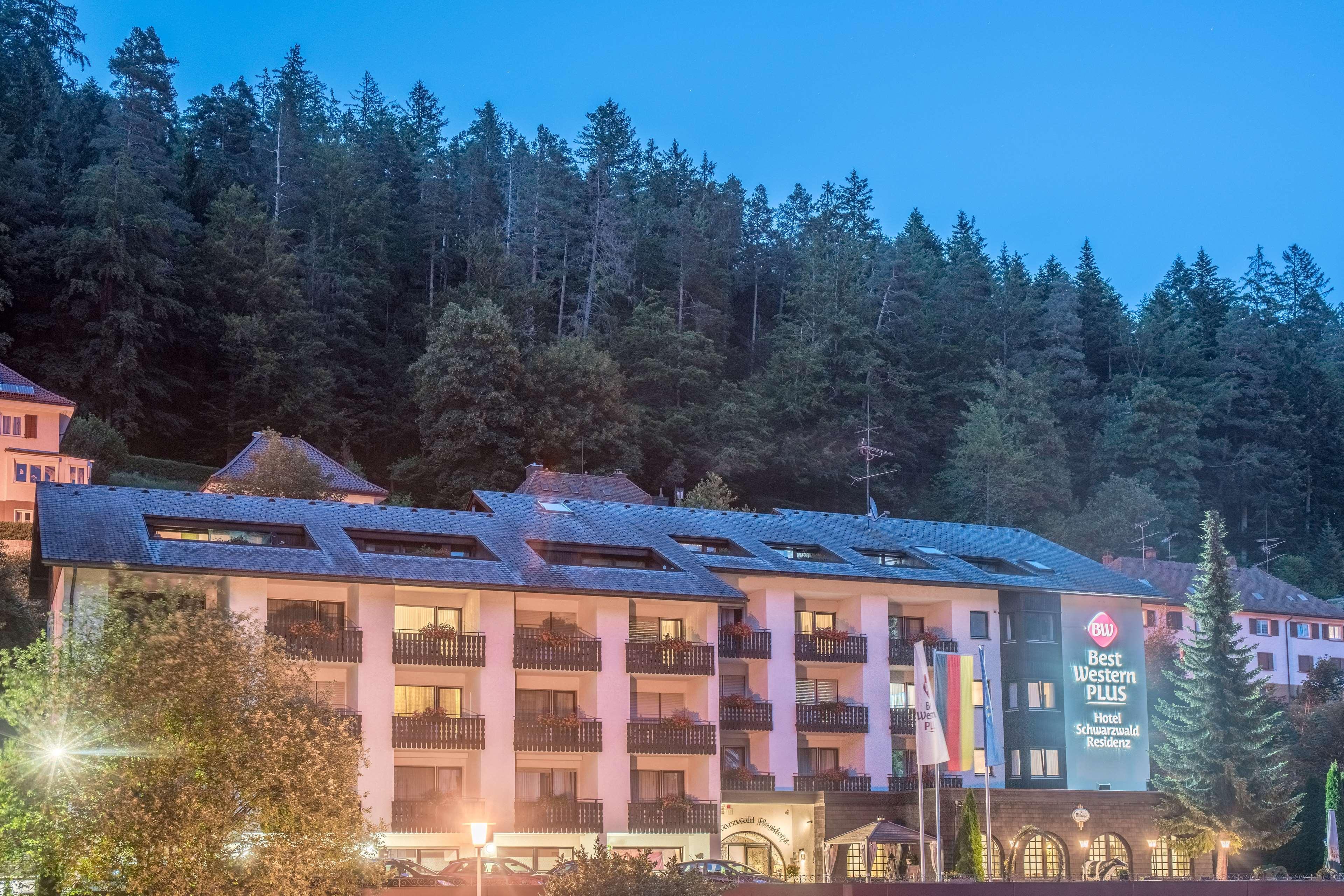 Отель Best Western Plus Schwarzwald Residenz Триберг Экстерьер фото