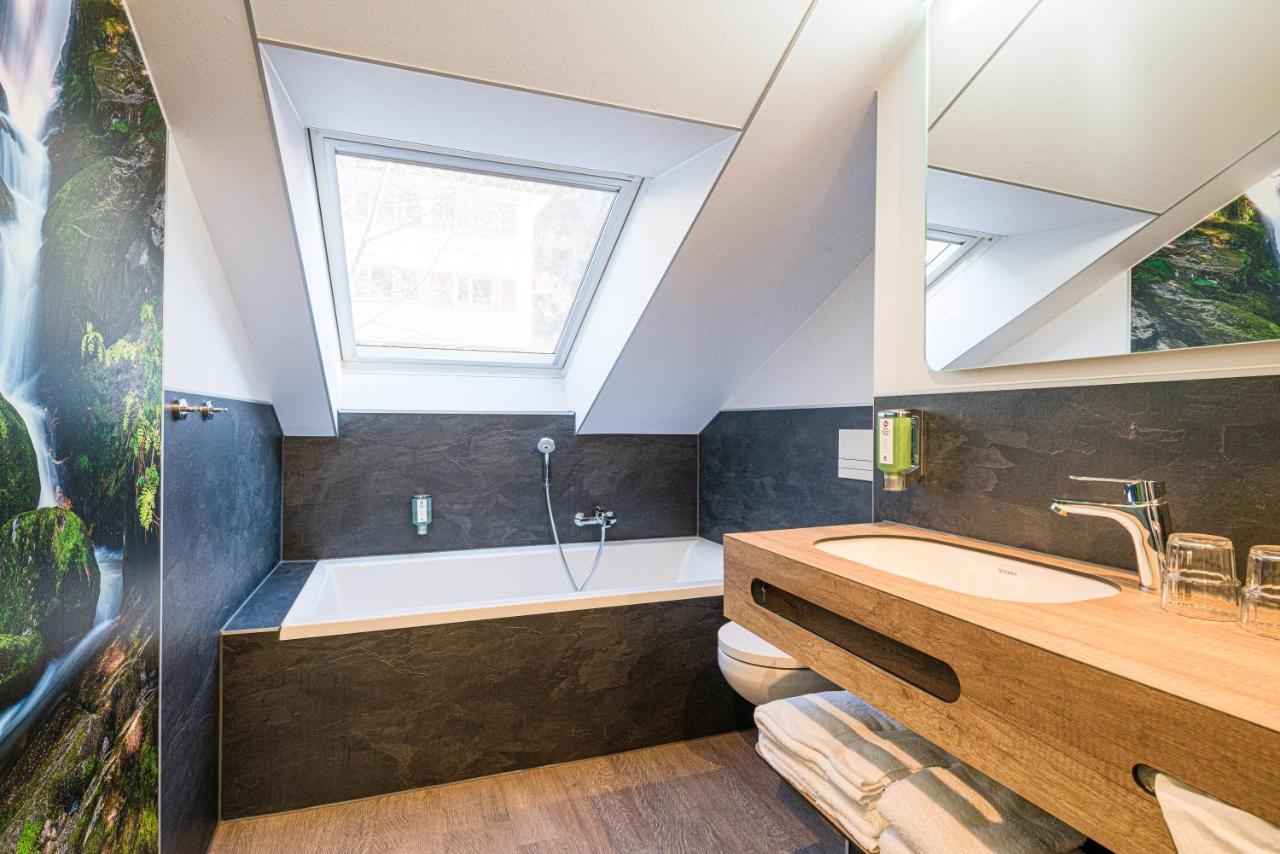Best Western Plus Schwarzwald Residenz Триберг Экстерьер фото