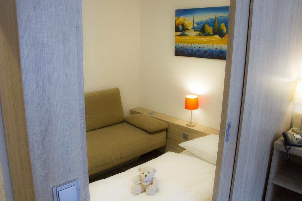 Best Western Plus Schwarzwald Residenz Триберг Экстерьер фото