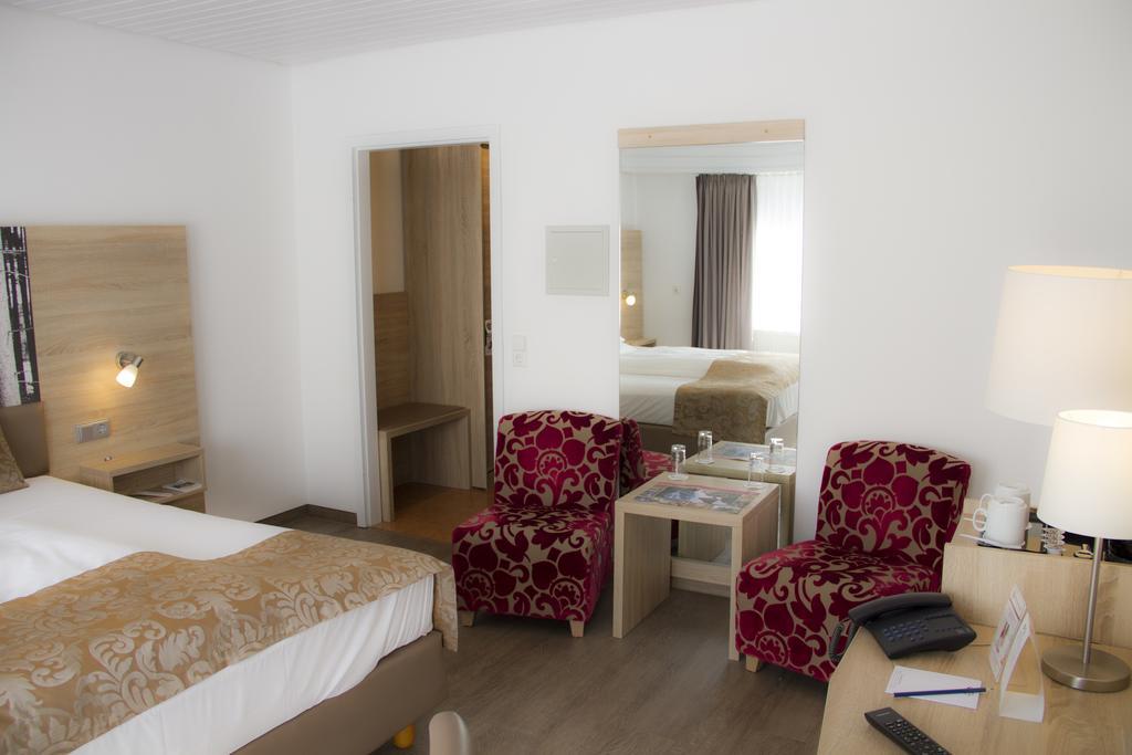 Best Western Plus Schwarzwald Residenz Триберг Экстерьер фото